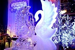 Свадебная ледяная скульптура
